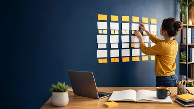 How to Outline a Manual in 2026: 7-Step Framework 📘